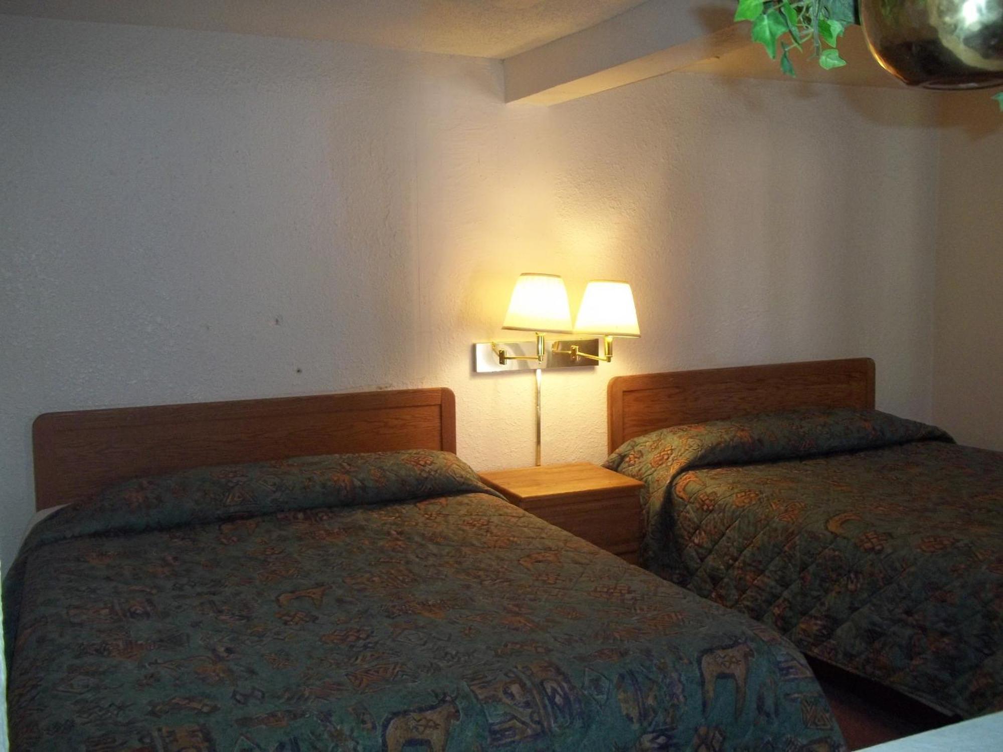 National 9 Inn Sand Canyon Cortez Εξωτερικό φωτογραφία