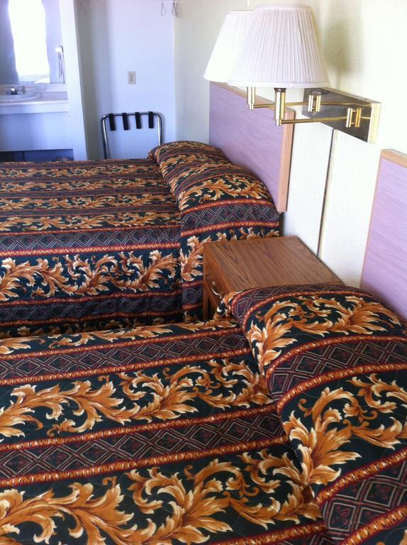 National 9 Inn Sand Canyon Cortez Εξωτερικό φωτογραφία