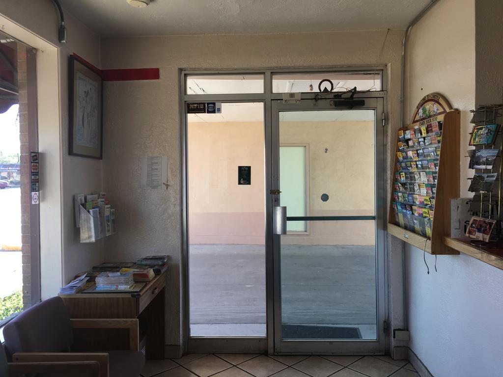 National 9 Inn Sand Canyon Cortez Εξωτερικό φωτογραφία
