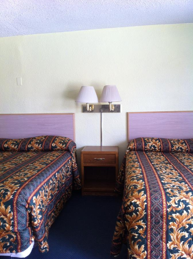 National 9 Inn Sand Canyon Cortez Εξωτερικό φωτογραφία